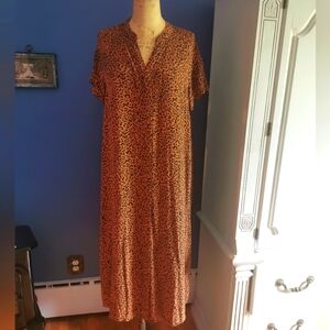 2 for 30$. Leopard shirt dress